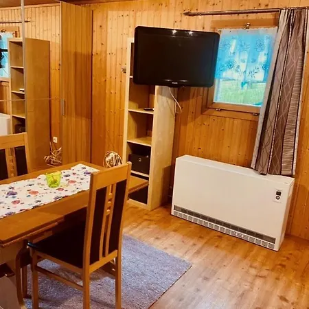 Guenstig Und Einfaches Auf Dem Bauernhof Appartamento Zuoz